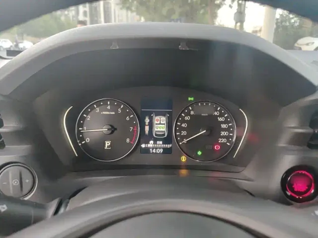 Honda XR-V — Фото автомобиля 3