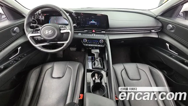 Hyundai AVANTE Новый Avante (CN7) — Фото автомобиля 7