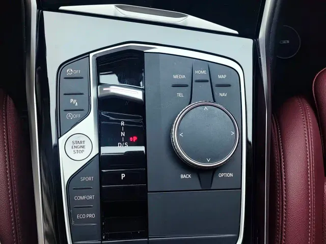 BMW 3 Series — Фото автомобиля 12