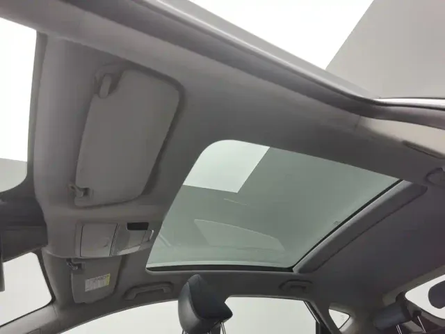Geely Geometry M6 — Фото автомобиля 14