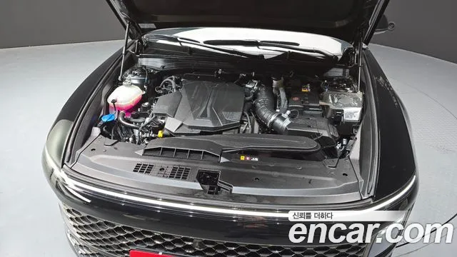 Hyundai Grandeur Grandeur (GN7) 3.5 Бензин 4WD — Фото автомобиля 6