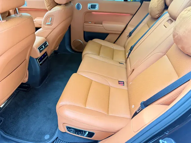 Li Auto L7 — Фото автомобиля 9