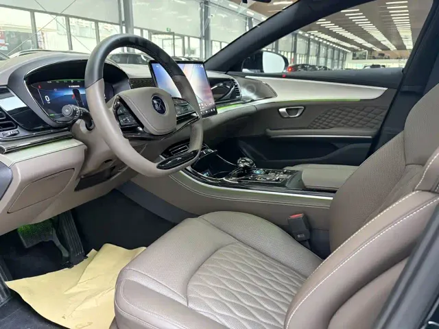 BYD Han — Фото автомобиля 11
