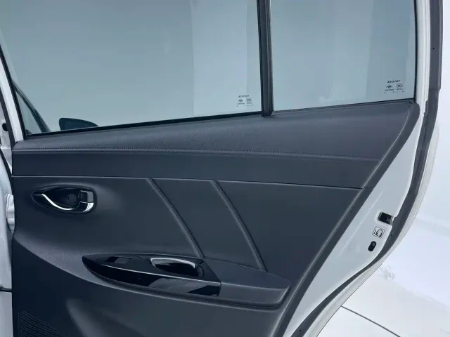 Toyota YARiS L Zhi Xuan — Фото автомобиля 25