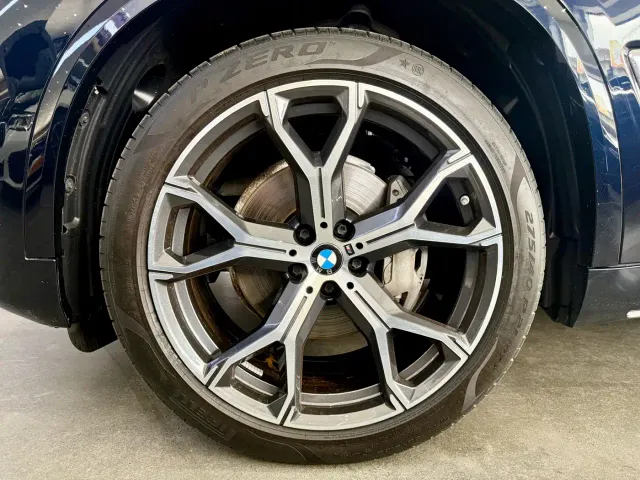BMW X5 — Фото автомобиля 17