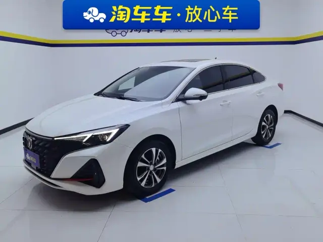 Фотография автомобиля — Changan Eado