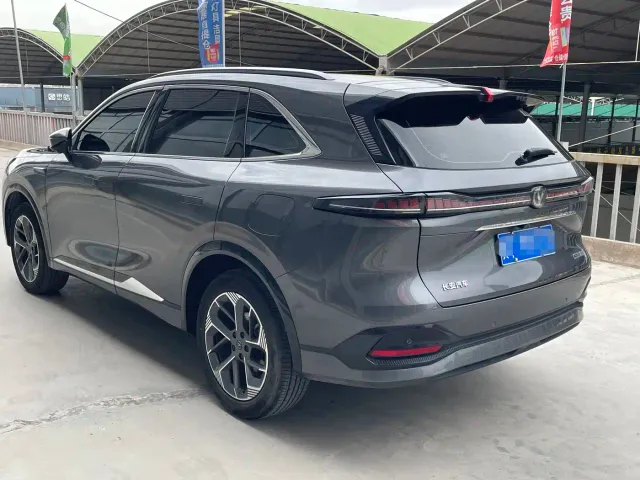Changan CS75 Plus — Фото автомобиля 3