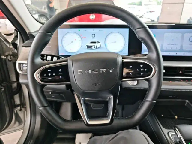 Chery Arrizo 8 — Фото автомобиля 10