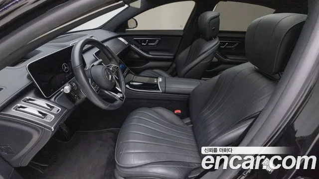 Mercedes-Benz S-Class — Фото автомобиля 14