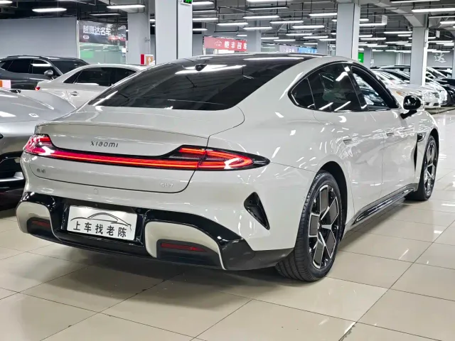 Xiaomi SU7 — Фото автомобиля 6
