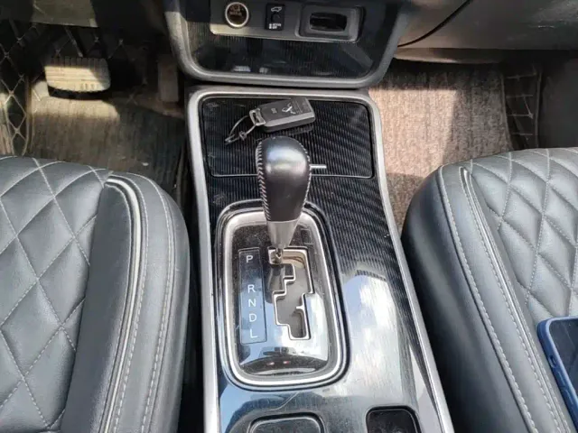 Mitsubishi Outlander — Фото автомобиля 13