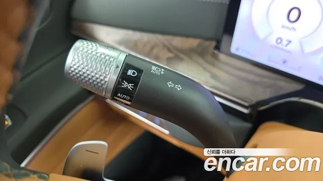 Genesis GV80 2.5T Бензин AWD — Фото автомобиля 26