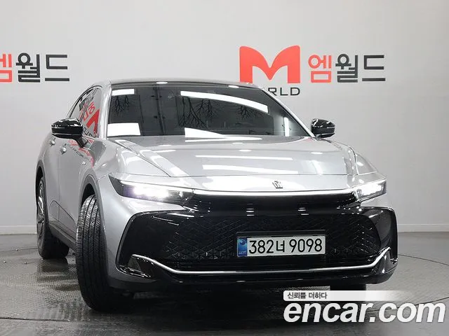 Toyota Crown — Фото автомобиля 3