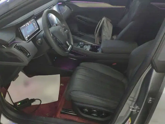 BYD Song L EV — Фото автомобиля 14
