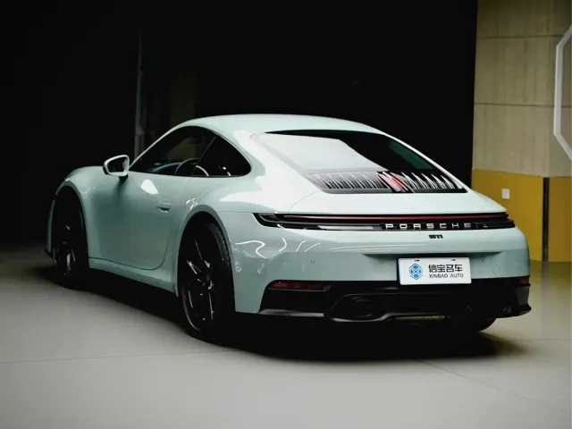Porsche 911 — Фото автомобиля 3
