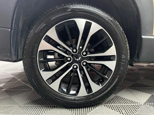 Wuling Starlight 560 — Фото автомобиля 18