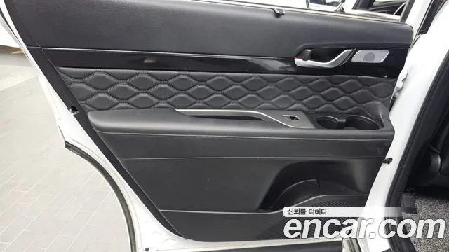 Hyundai Palisade Palisade Дизель 2.2 4WD — Фото автомобиля 23