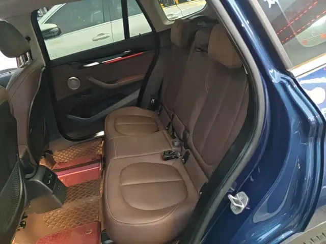 BMW X1 — Фото автомобиля 16