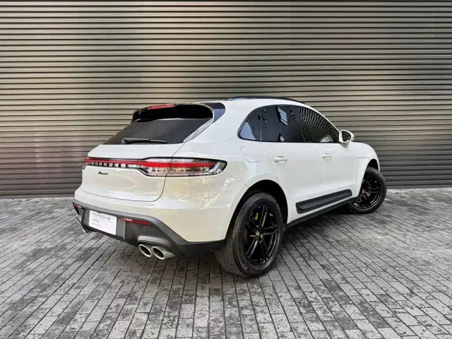 Porsche Macan — Фото автомобиля 3