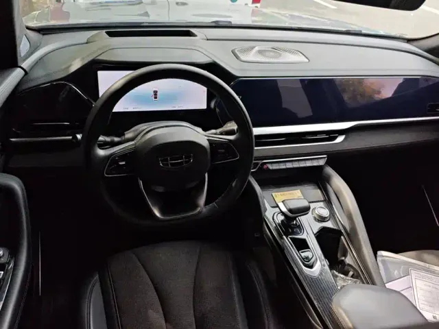 Geely Xingyue L — Фото автомобиля 12