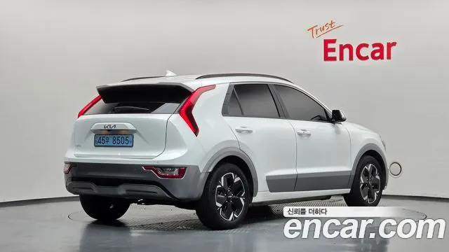 Kia Niro All Niro EV Earth — Фото автомобиля 2
