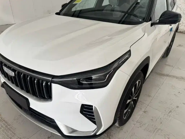 Geely Boyue — Фото автомобиля 23