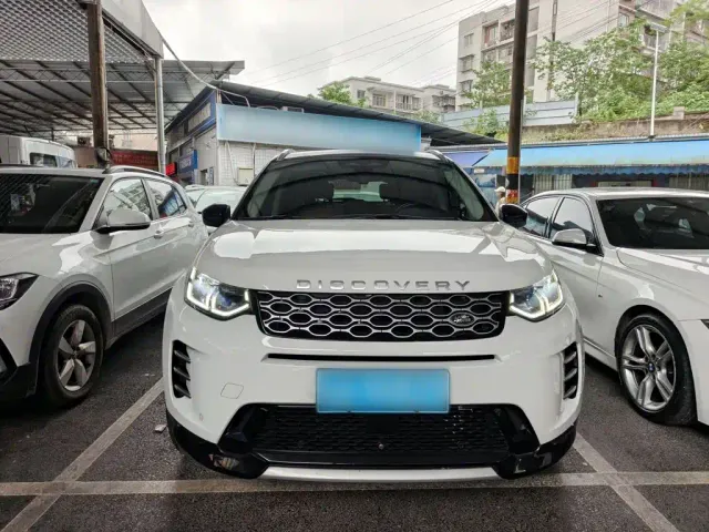 Land Rover Discovery Sport — Фото автомобиля 2