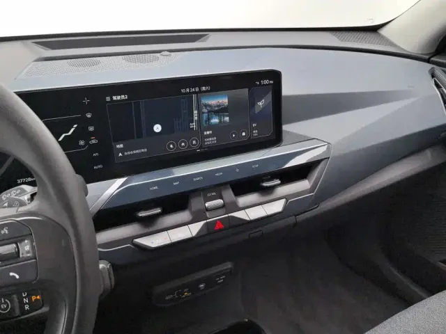 Kia EV5 — Фото автомобиля 12