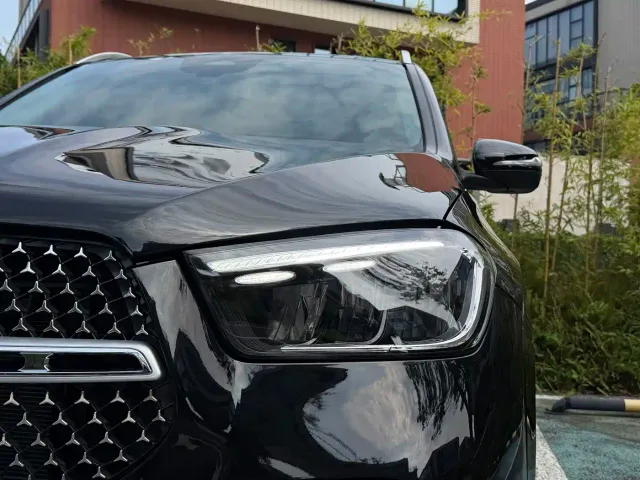 Mercedes-Benz GLE-Class — Фото автомобиля 4