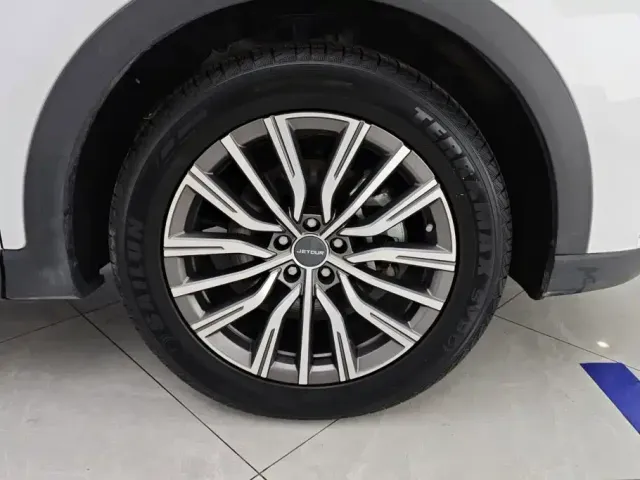 Jetour X70 Plus — Фото автомобиля 6