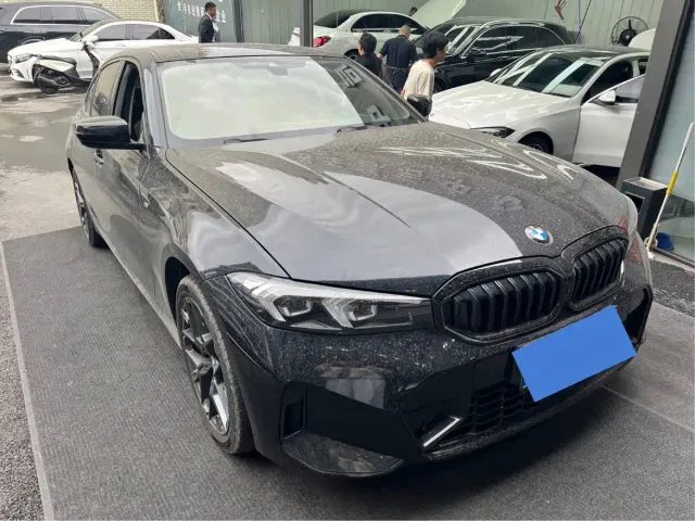 BMW 3 Series — Фото автомобиля 3