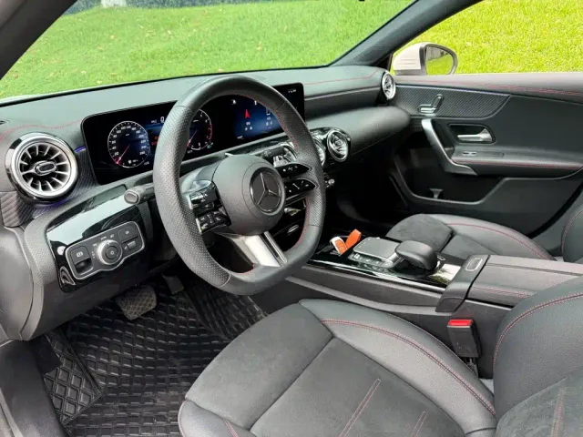Mercedes-Benz A-Class — Фото автомобиля 7