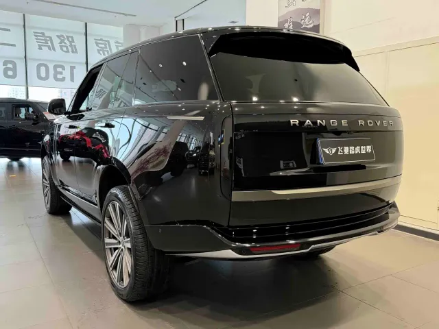 Land Rover Range Rover — Фото автомобиля 21