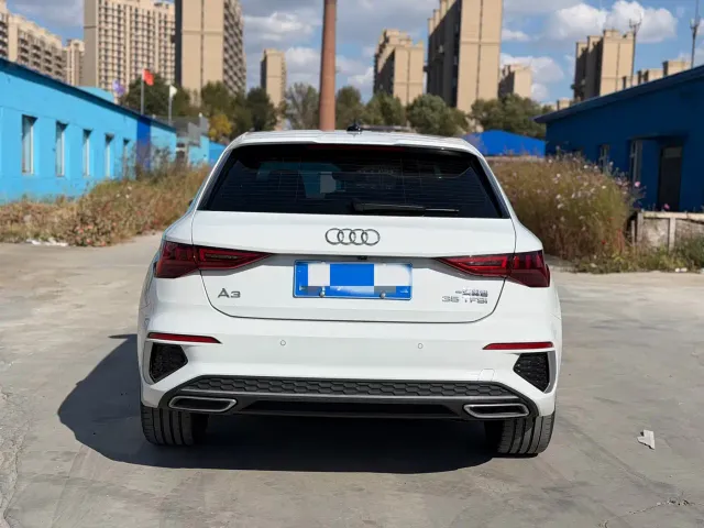 Audi A3 — Фото автомобиля 5