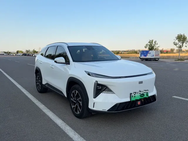 Geely Galaxy L7 — Фото автомобиля 3
