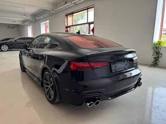Audi S5 — Фото автомобиля 5