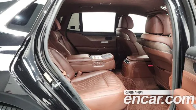 Genesis G90 RS4 — Фото автомобиля 11