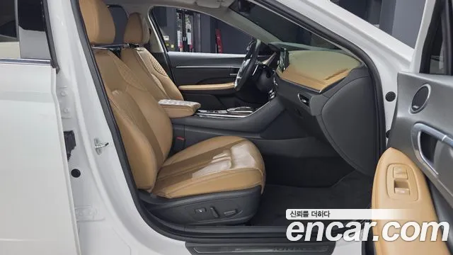 Hyundai Sonata Sonata (DN8) 1.6 Turbo — Фото автомобиля 10