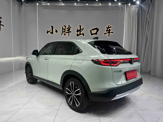 Honda Vezel — Фото автомобиля 6