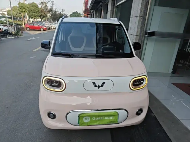 Wuling Hongguang Mini EV — Фото автомобиля 2