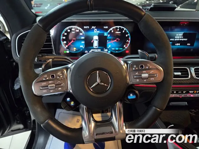 Mercedes-Benz GLE-Class — Фото автомобиля 12