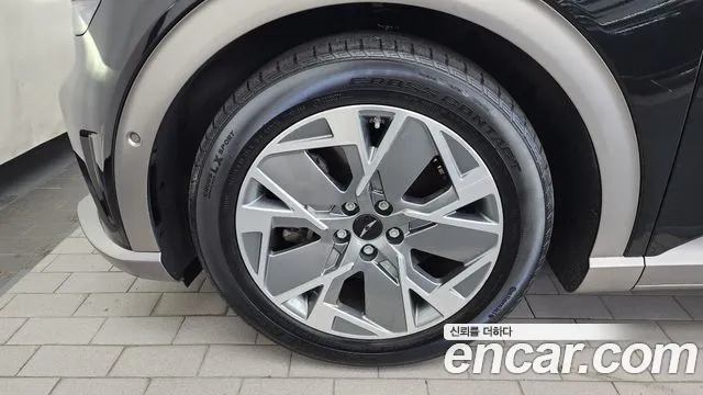 Genesis GV60 Standard — Фото автомобиля 5