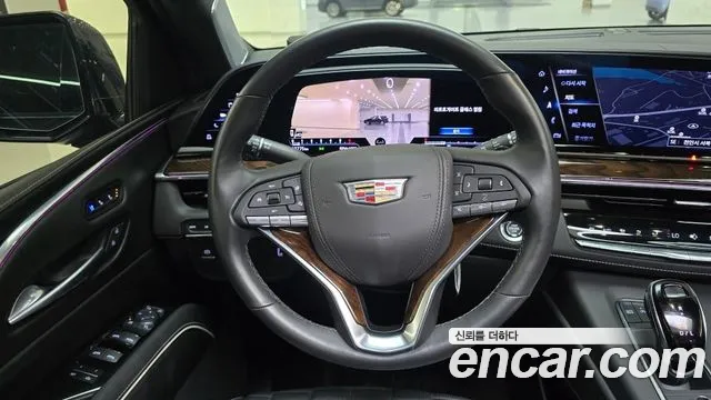 Cadillac Escalade Escalade 5 поколение — Фото автомобиля 16