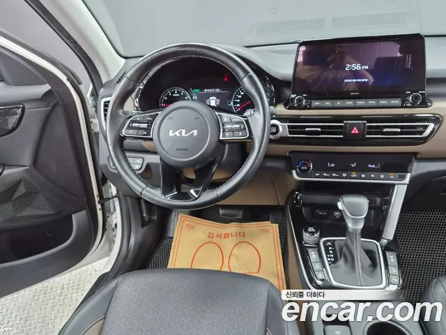 Kia Seltos Seltos Бензин 1.6 турбо 2WD — Фото автомобиля 9