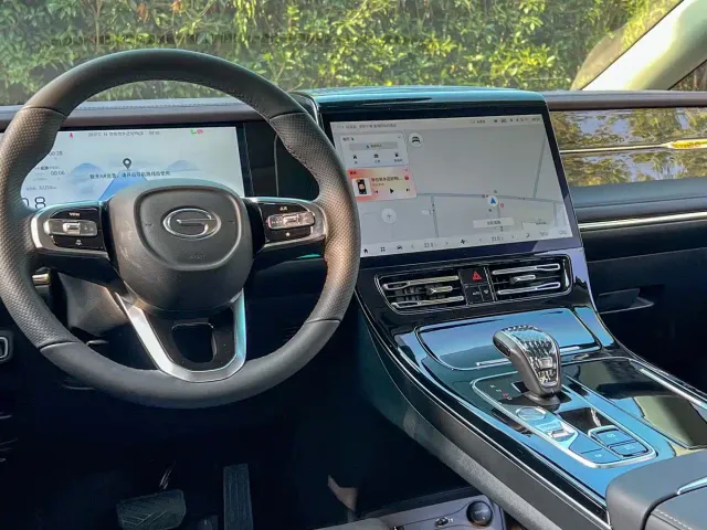 GAC Trumpchi M8 — Фото автомобиля 15