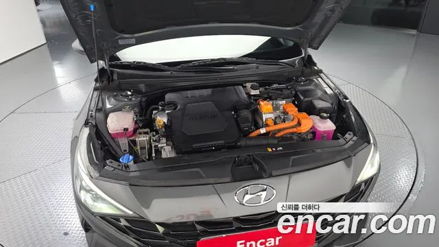 Hyundai Avante CN7 — Фото автомобиля 5