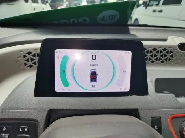DFSK Mini EV — Фото автомобиля 11