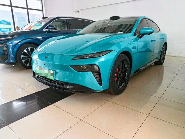 Фотография автомобиля — Dongfeng eπ 007