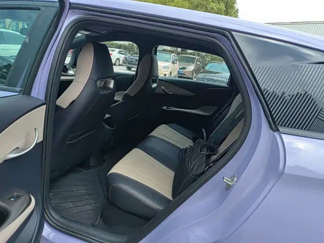 BYD Dolphin — Фото автомобиля 16