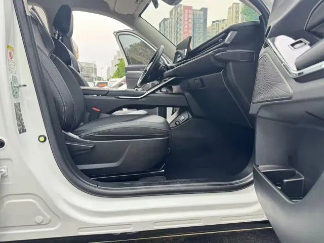 Haval H6 — Фото автомобиля 12